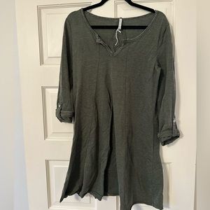 Z Supply Olive Cuff sleeve dress